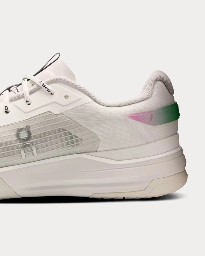 On Running The Roger ADV Z5 – Branco/Marfim