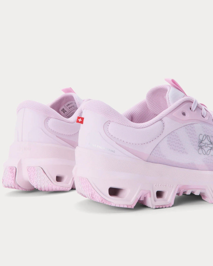 On Running x Loewe Cloudtilt 2.0 – Rosa Claro