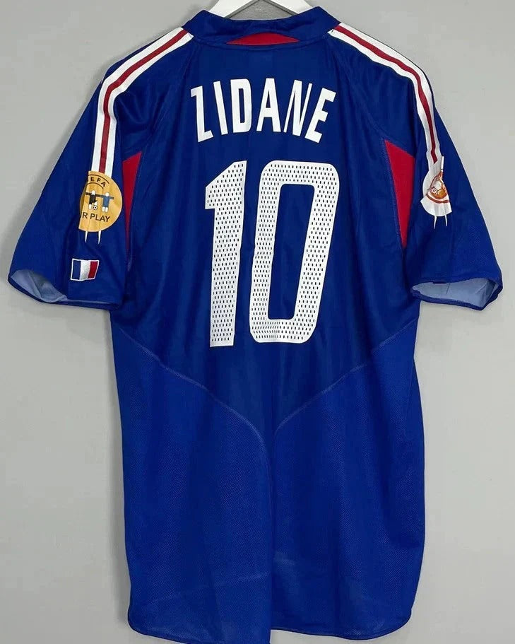 Camisa Retrô França 2004/05 Home - ZIDANE #10 (+Patches)