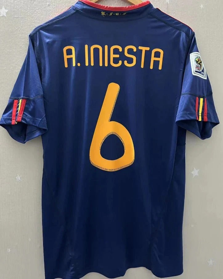 Camisa Retrô Espanha 2010/11 Away - INIESTA #6 (+Patches)