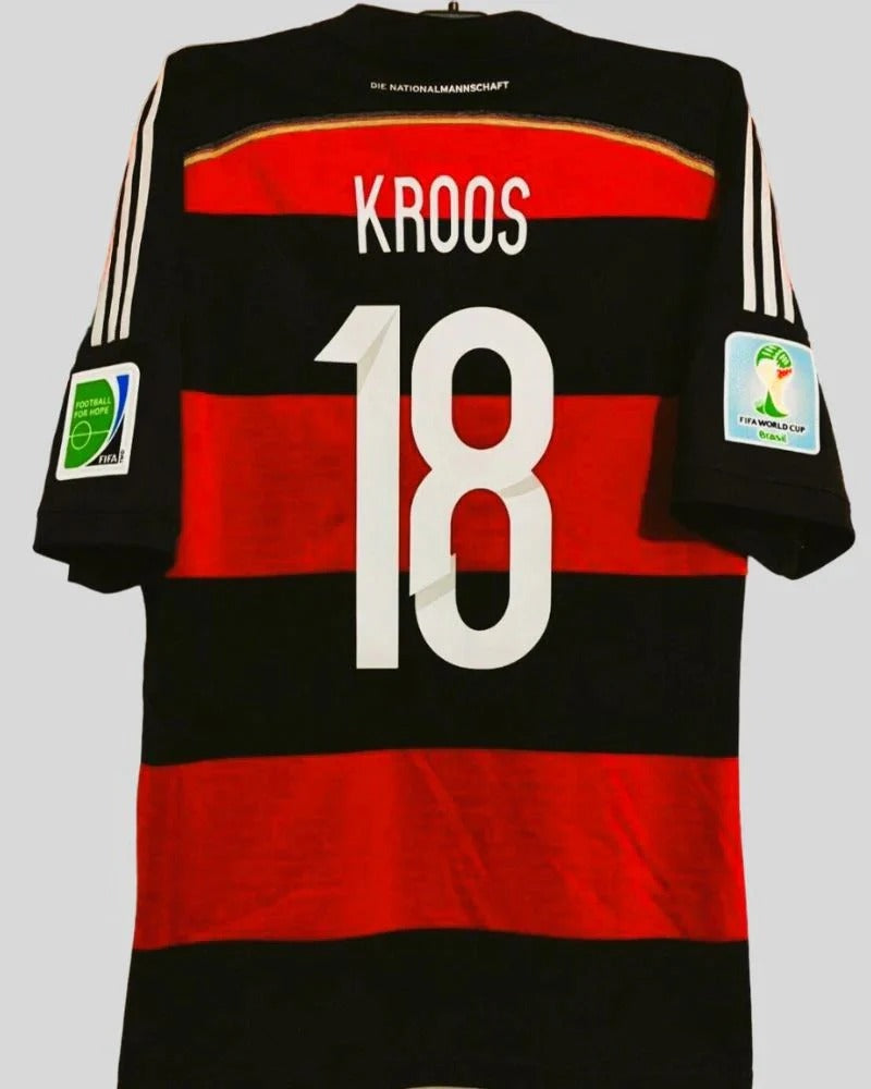 Camisa Retrô Alemanha 2014/15 Away - KROOS #18 (+Patches)