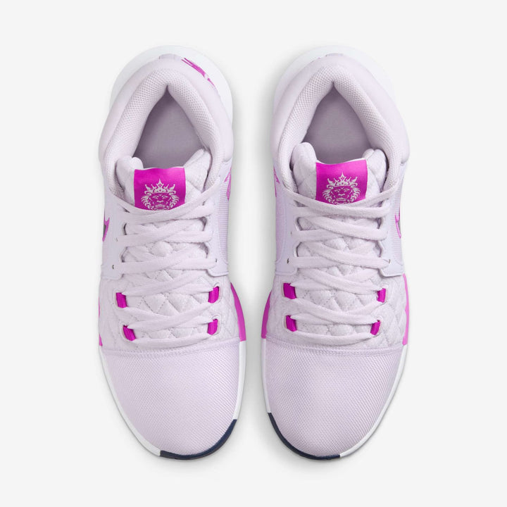 Tênis Nike LeBron Witness 8 - Rosa