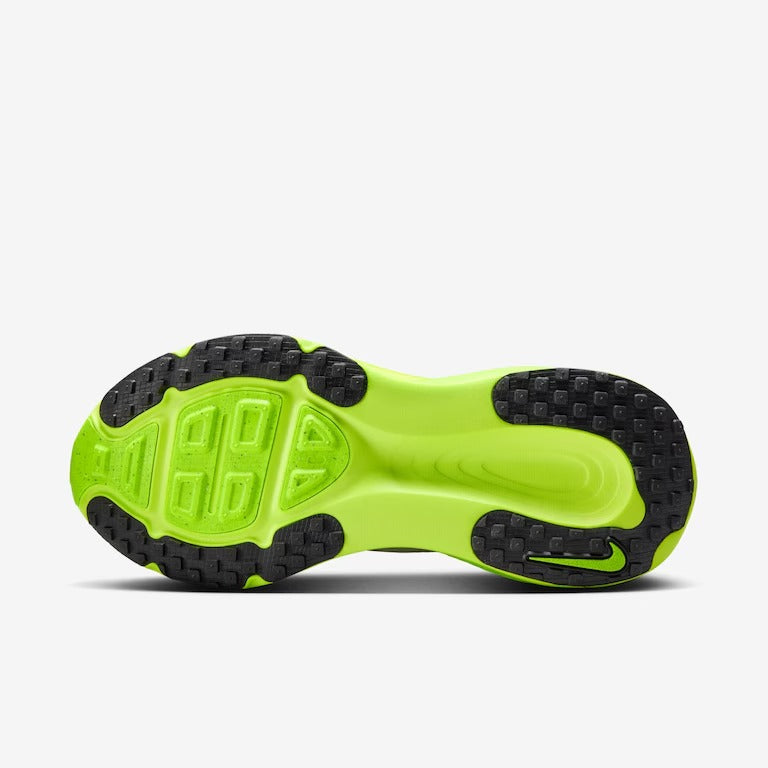 Tênis Nike Vomero 18 - Verde Neon