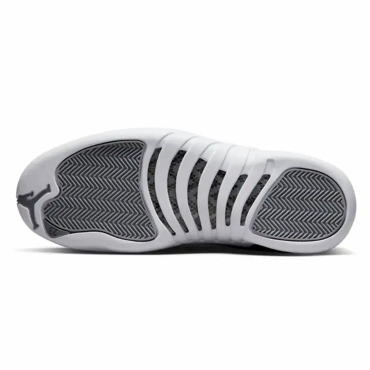 Jordan 12 Cinza Stealth