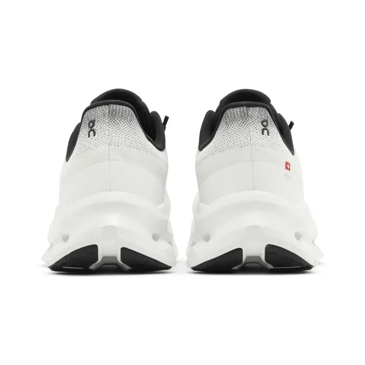 On Running Cloudtilt – Preto Marfim