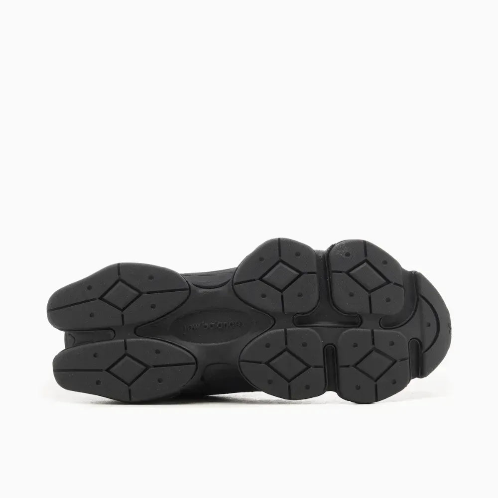 New Balance 8040 – Preto