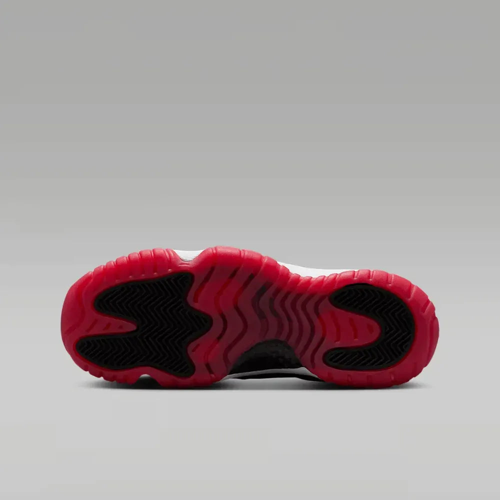 Air Jordan 11 Low GS - Preto/Vermelho