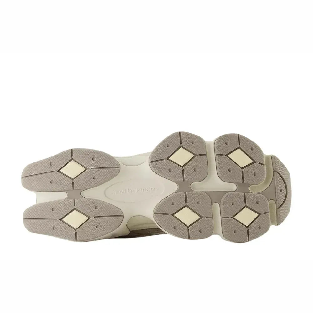 New Balance 9060 – Pedra Árida/Cogumelo