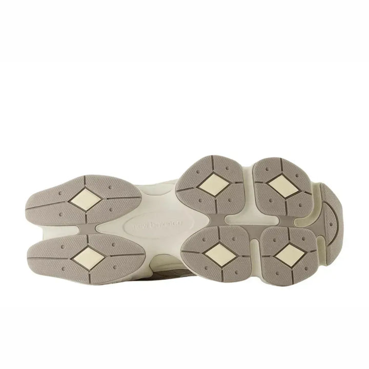 New Balance 9060 – Pedra Árida/Cogumelo