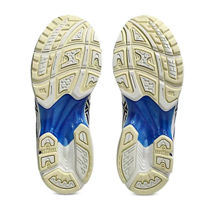 Asics Nimbus 10.1 x END – Branco/Azul Escuro