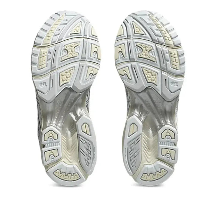 Asics Gel Nimbus 10.1 - Prata/Branco