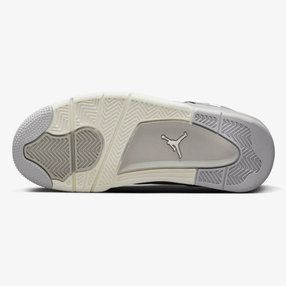 Jordan 4 Retro Frozen Moments