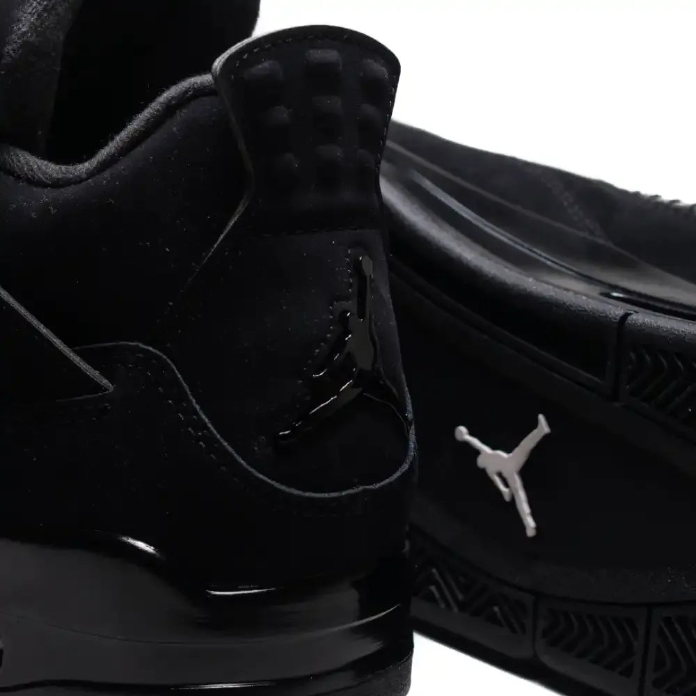 Air Jordan 4 - Preto