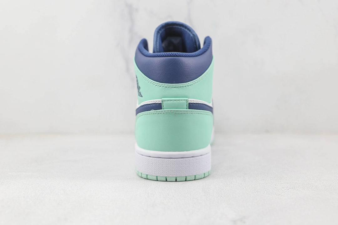 Jordan 1 Mid - Branco/Azul Marinho/Verde Menta