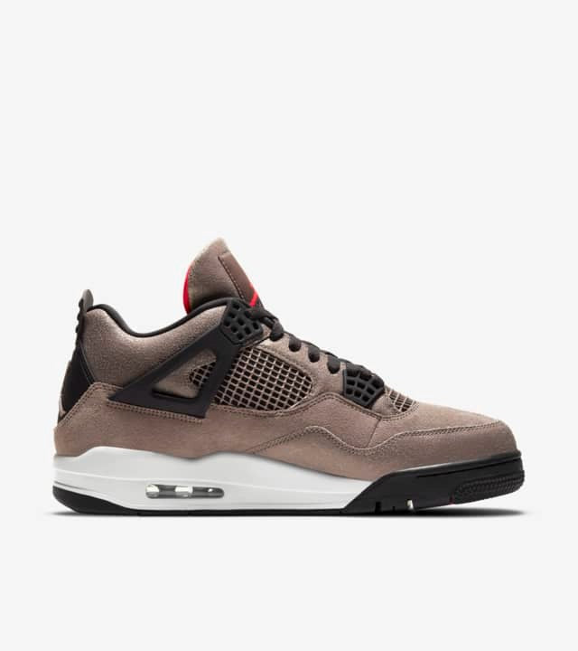 Air Jordan 4 - Marrom/Preto/Branco