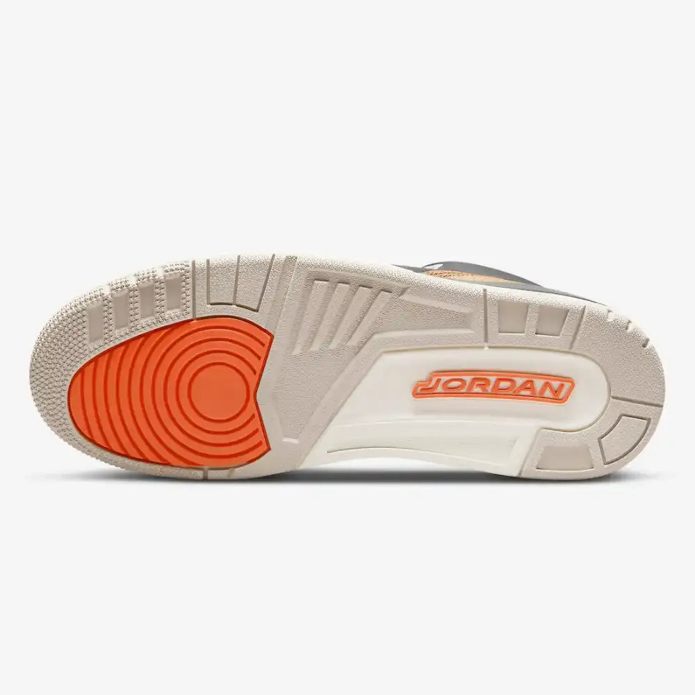Air Jordan 3 - Branco/Laranja