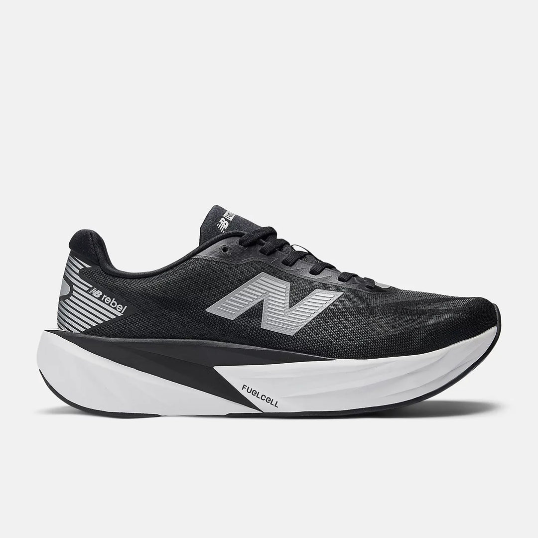 New Balance FuelCell Rebel v5 - Preto