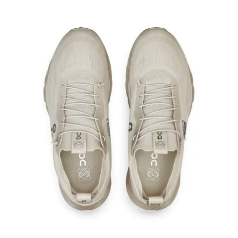 On Running x Loewe Cloudtilt – Creme