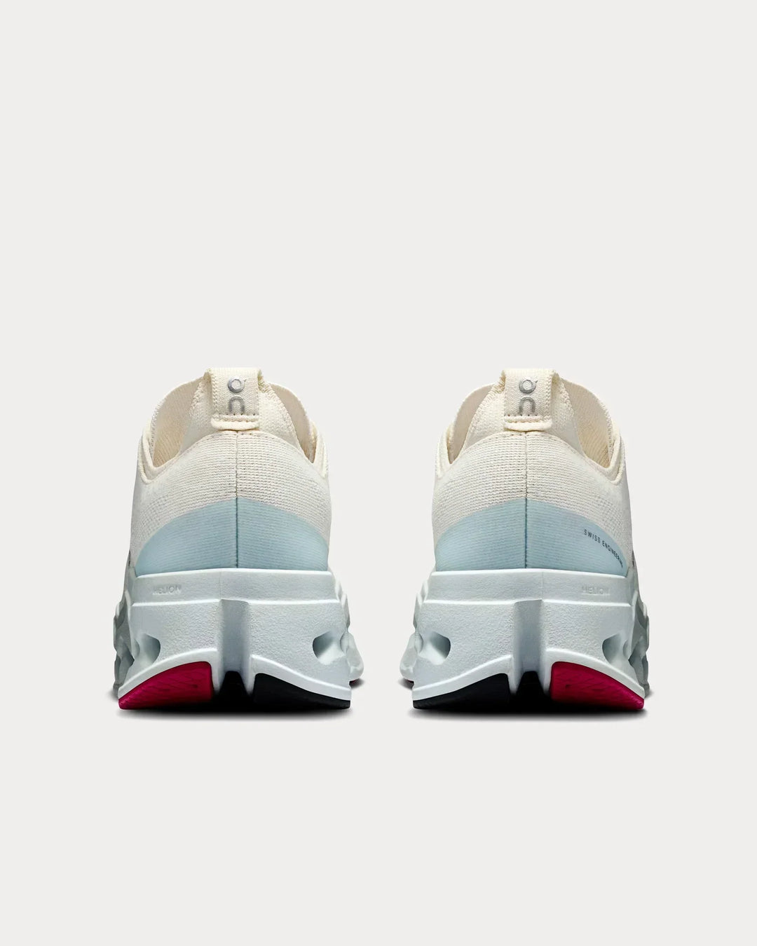 On Running Cloudsurfer Max – Marfim/Ártico