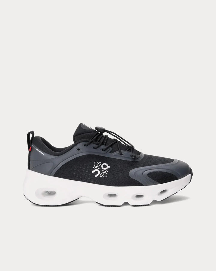 On Running Cloudsolo Loewe – Preto/Branco