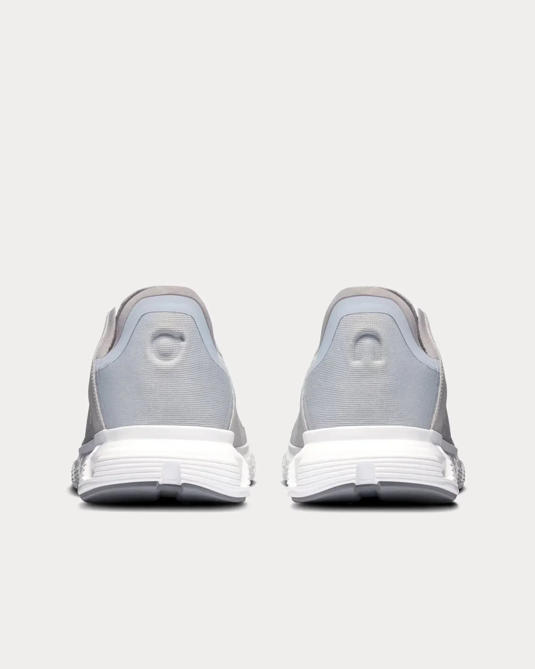 On Running Cloud 6 Coast – Branco/Glaciar