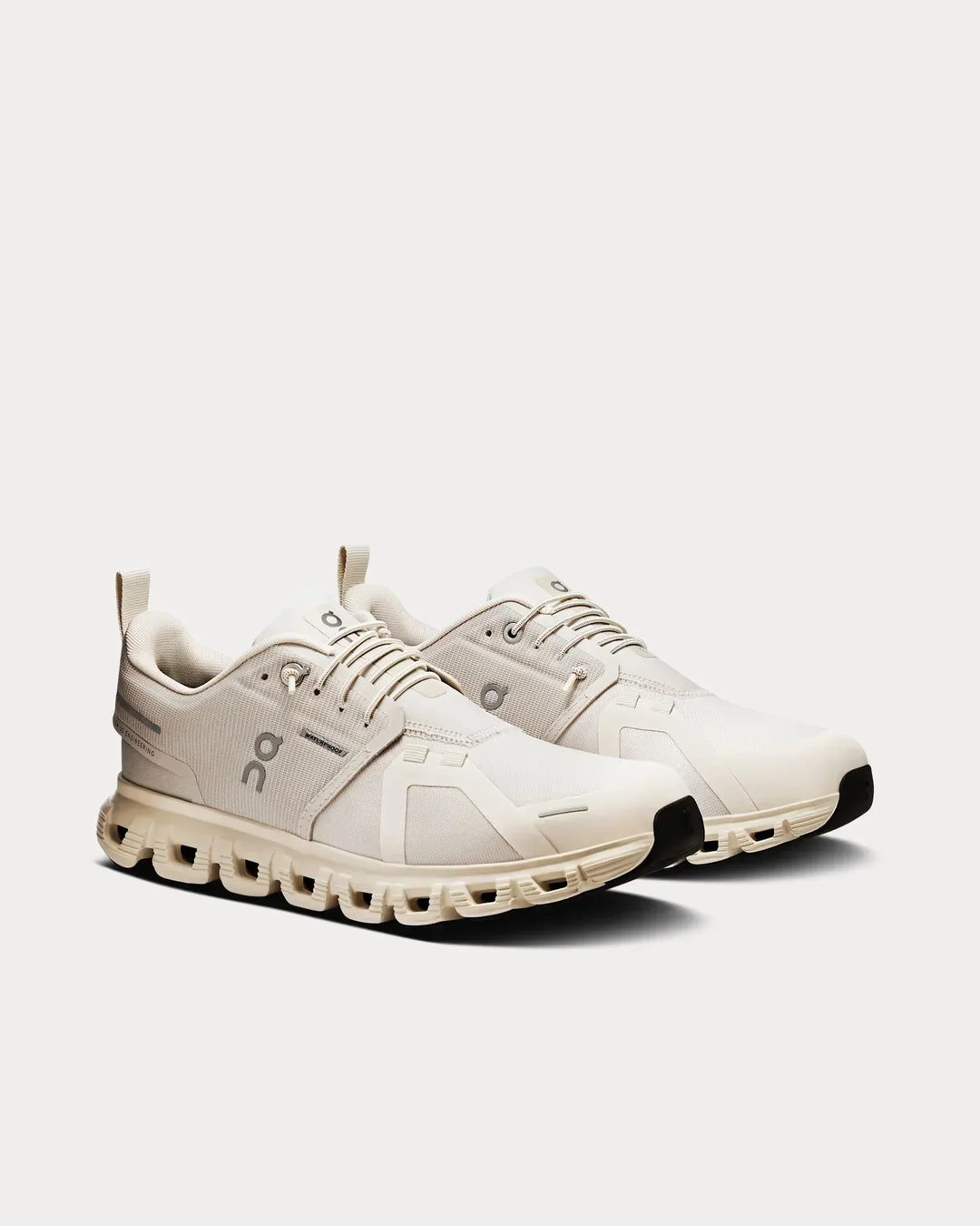 On Running Cloud 6 WP – Creme/Pérola