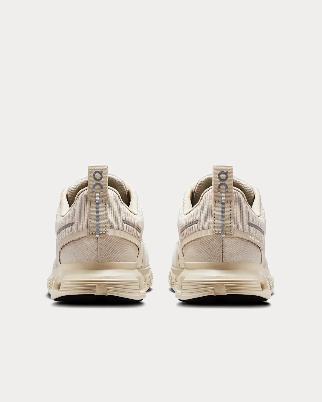 On Running Cloud 6 WP – Creme/Pérola