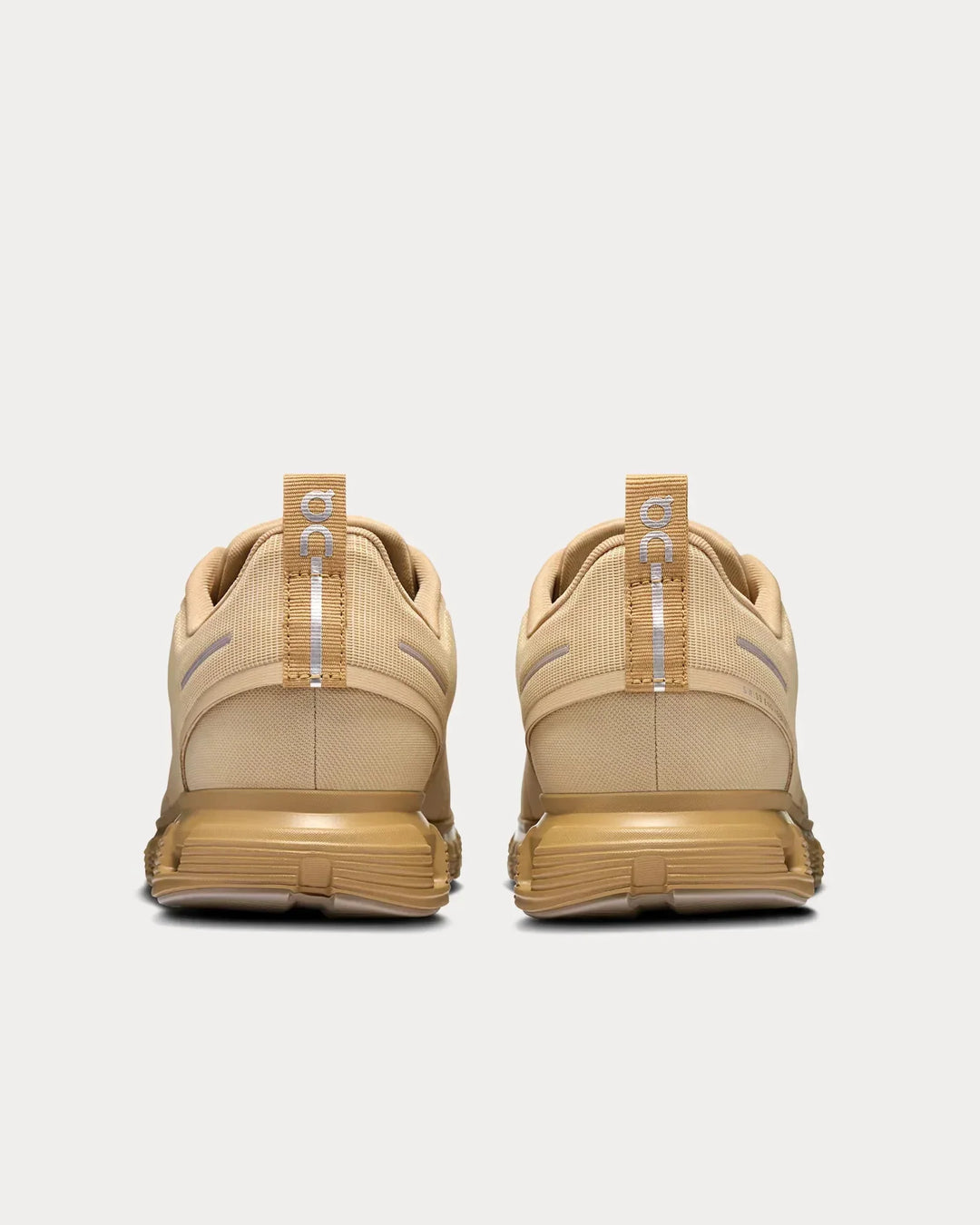 On Running Cloud 6 WP – Areia/Duna