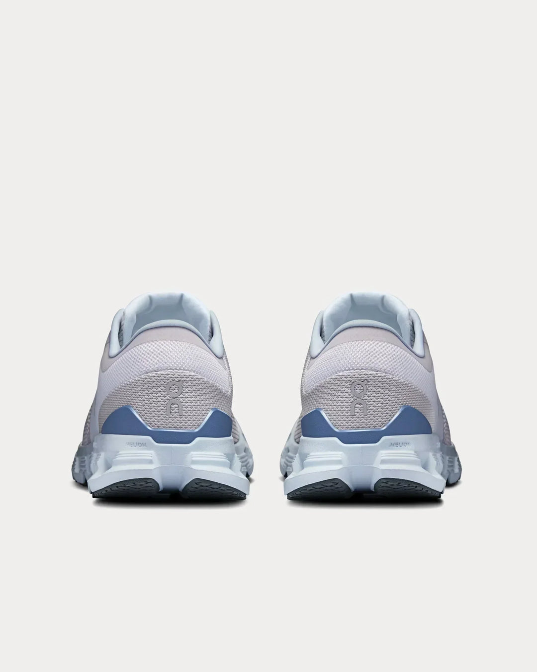 On Running Cloud X 4 – Prata/Azul Claro