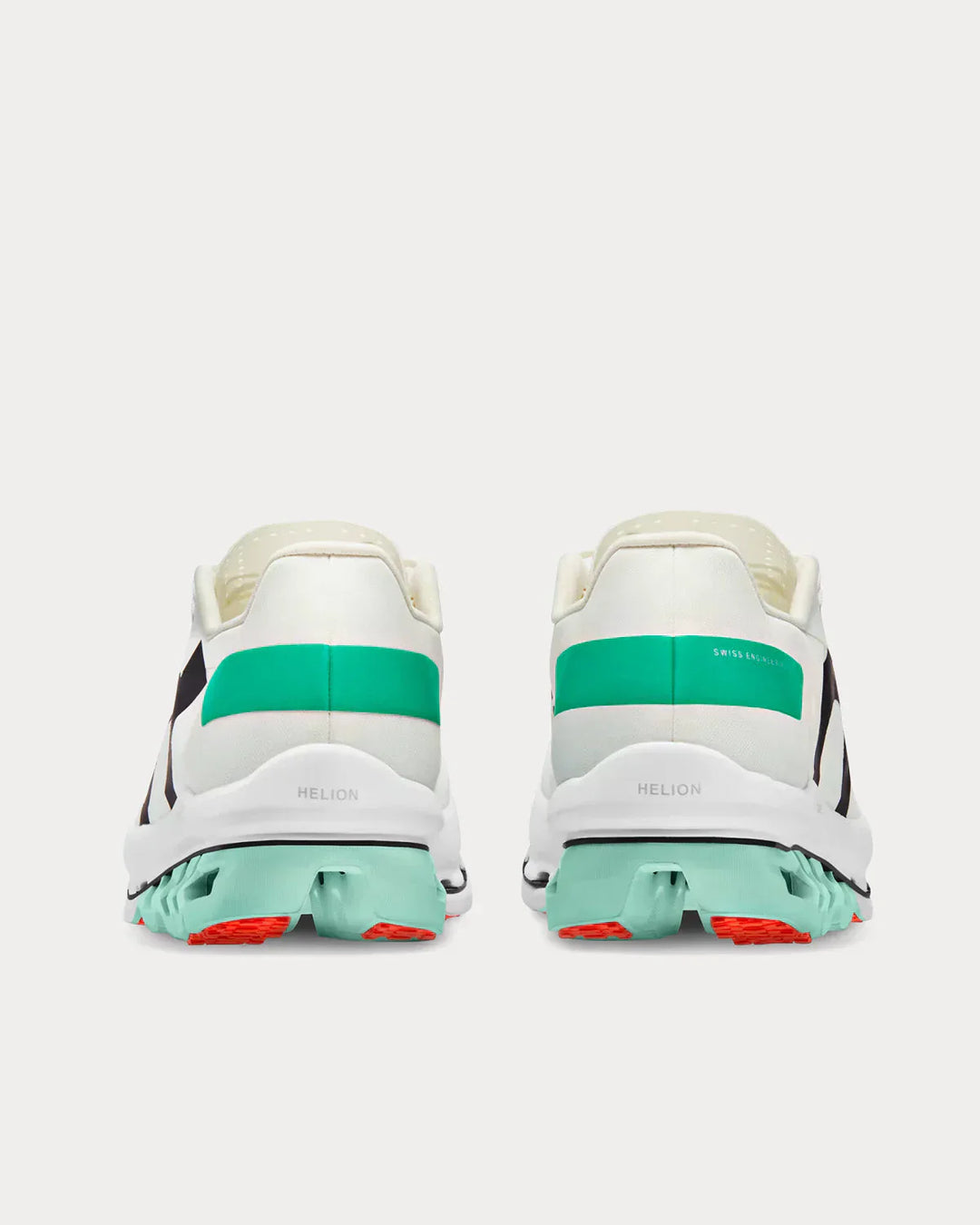 On Running Cloudboom Echo – Branco/Menta