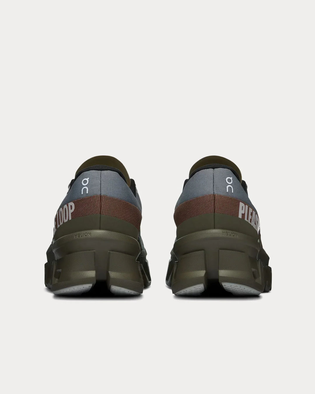 On Running x Pleasures Cloudmonster 2 – Névoa/Oliva