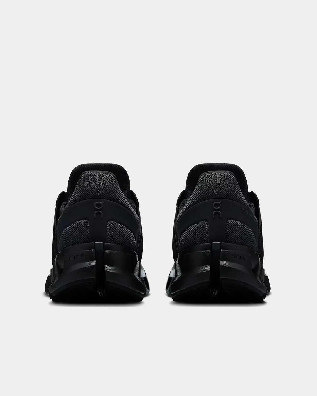 On Running Cloudswift 4 AD – Preto/Rocha