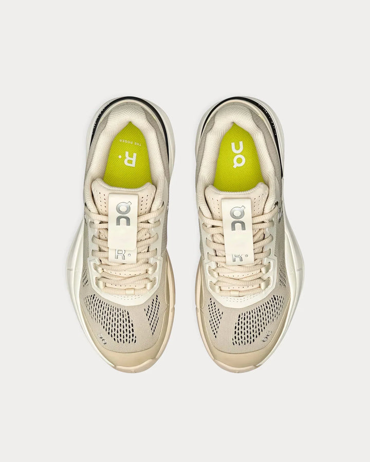 On Running The Roger Pro – Areia/Marfim