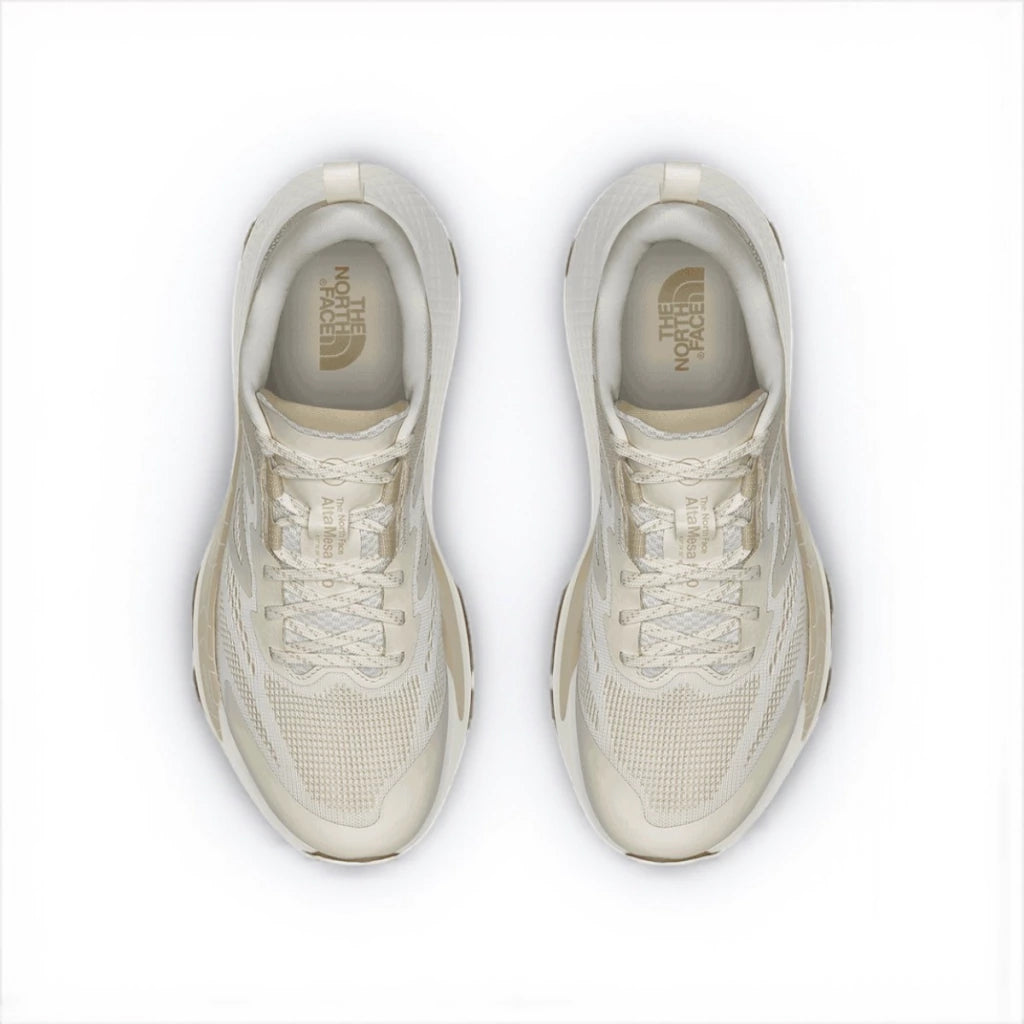 The North Face Altamesa 500 – Branco/Duna/Cascalho