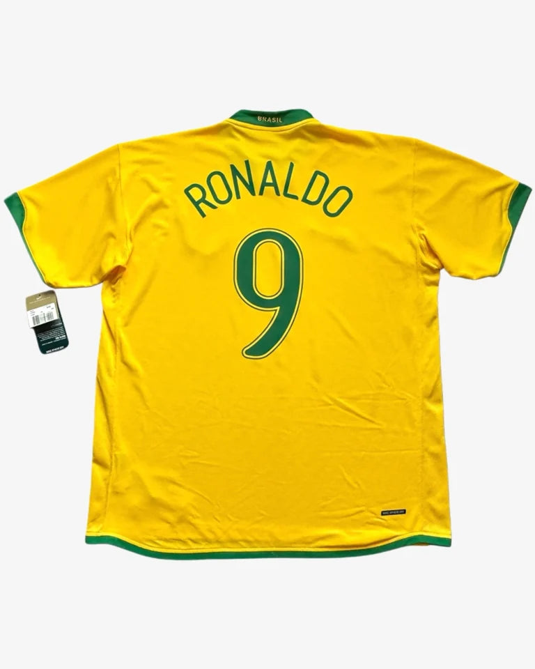 Camisa Retrô Brasil 2006 Home - Ronaldo #9 (Pronta Entrega)