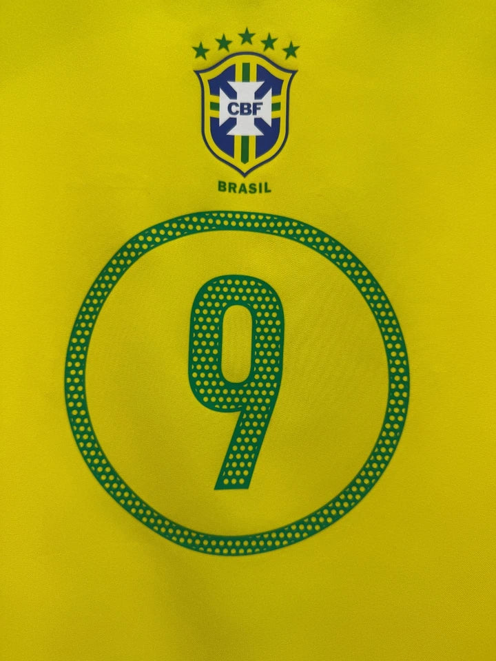 Camisa Retrô Brasil 2004/05 Home - Ronaldo #9 (Pronta Entrega)